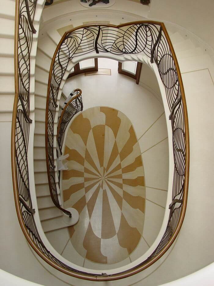 suspended-cantilevered-staircase-marble