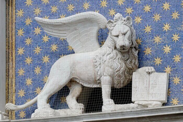 san-marco-lion-torre-orologio-marble