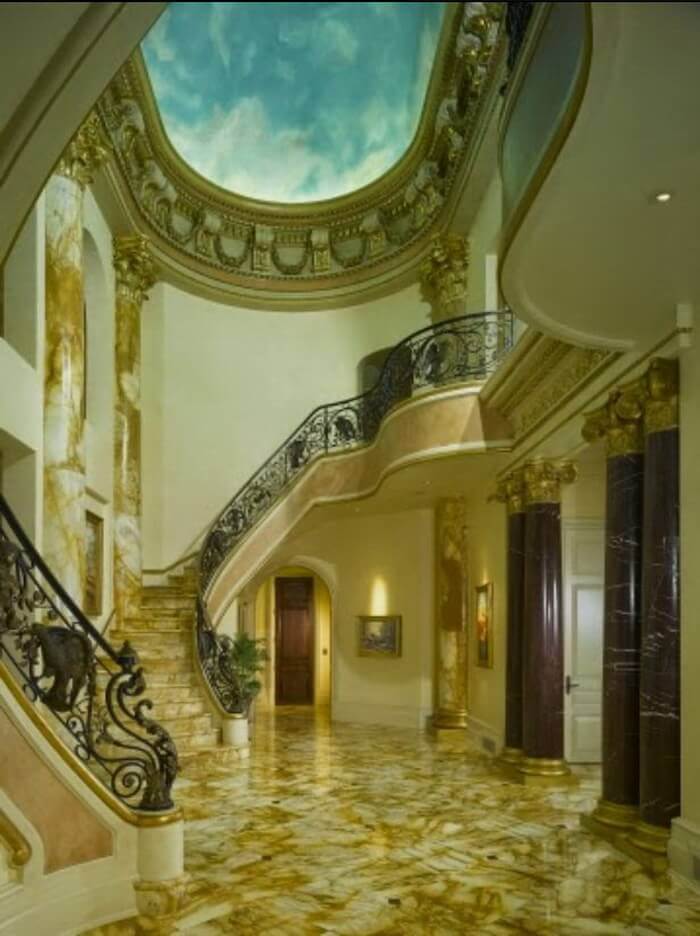 Beaux-Arts marble interiors. Arte 2000 work
