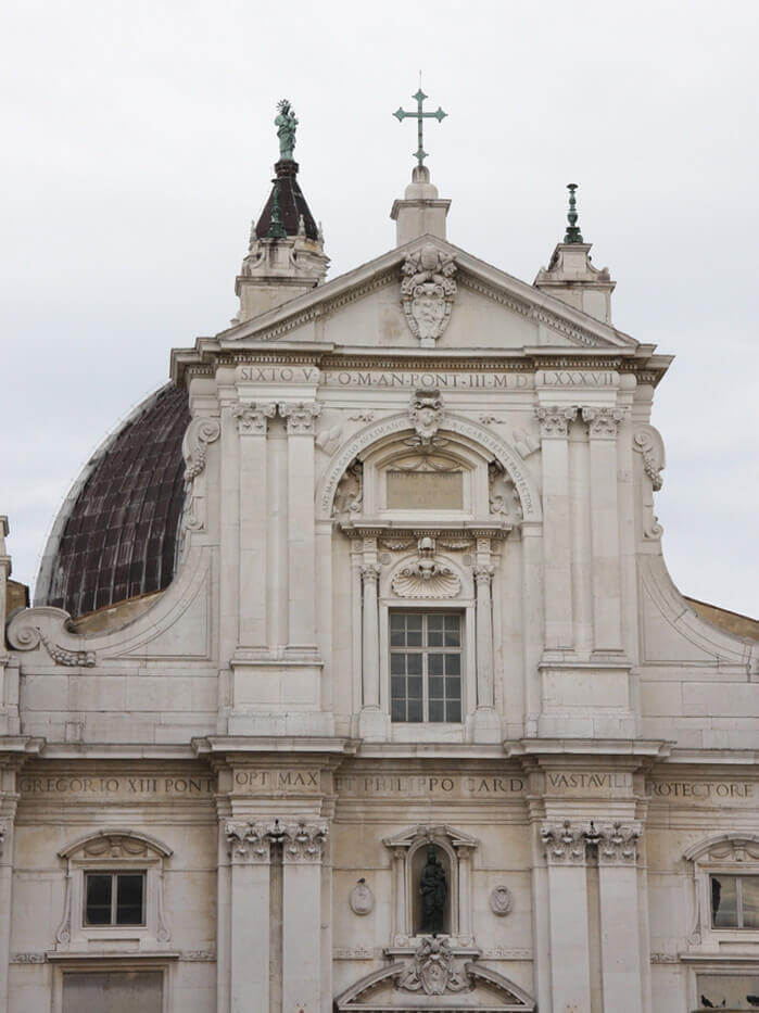 Basilica-Santa-Casa-Loreto-Pietra-Istria