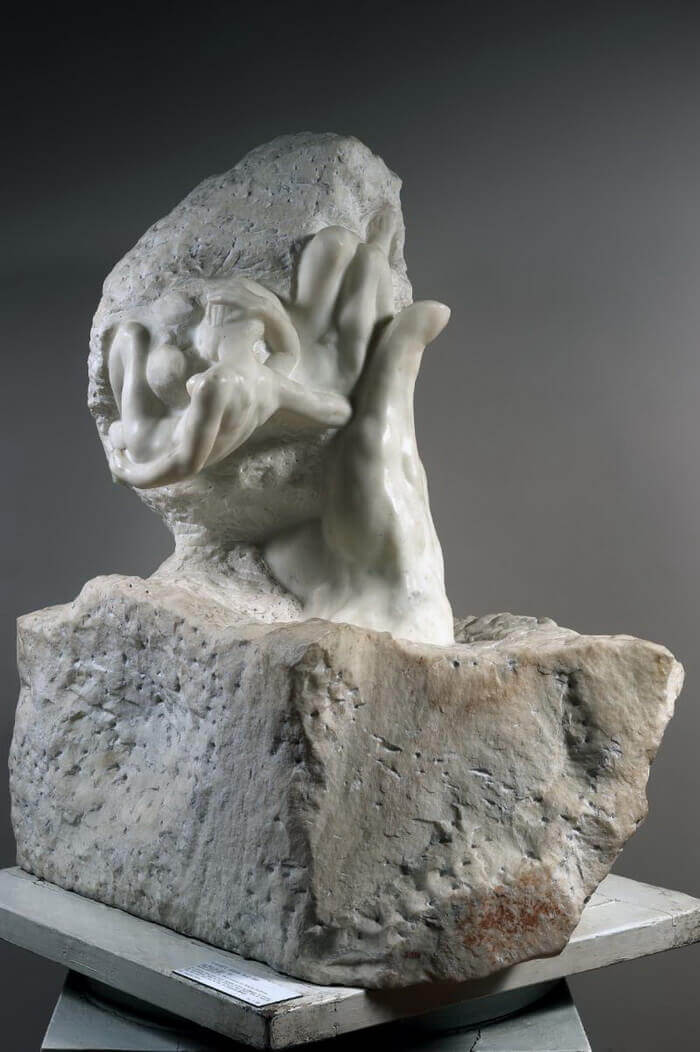 Scultura in marmo La mano di Dio Rodin
