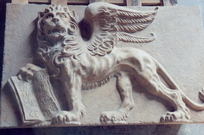 arte2000-marble-basrelief-lion of san marco